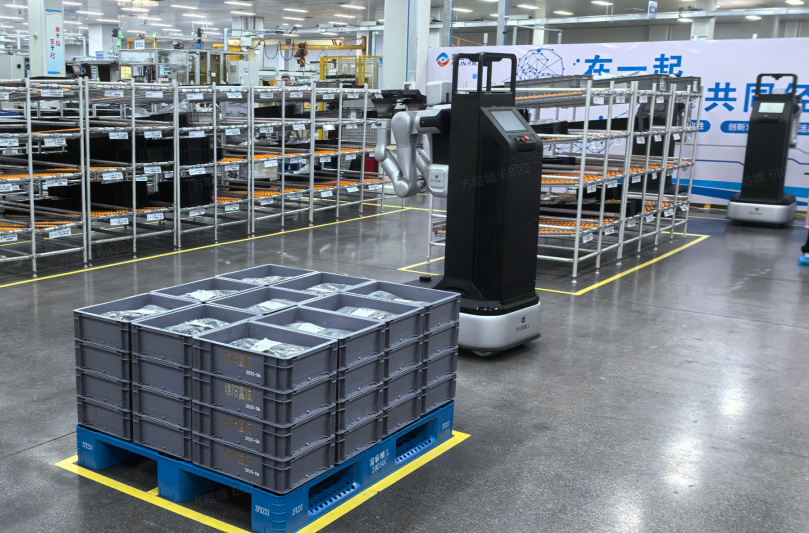 今年会jinnianhui-70英寸4K夏普70C7 极致的美学看得见的光影本色